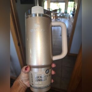 Stanley Quencher H2.0 E L F Honey Talk 30 Oz New